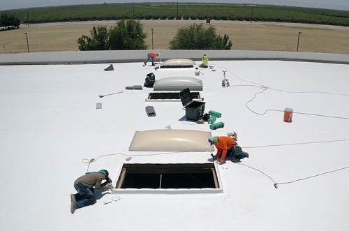 Commercial Roof Coating in Fresno and Clovis, CA | Castone Roofing and Construction